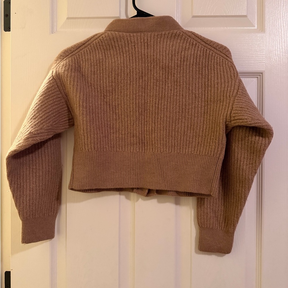 Babaton Ribbed Tan Cardigan Cropped - Picture 5 of 5